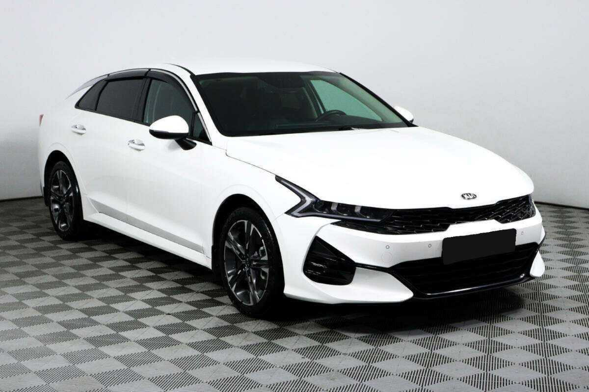 Kia K5 с пробегом — 2021 год. Фото: #2