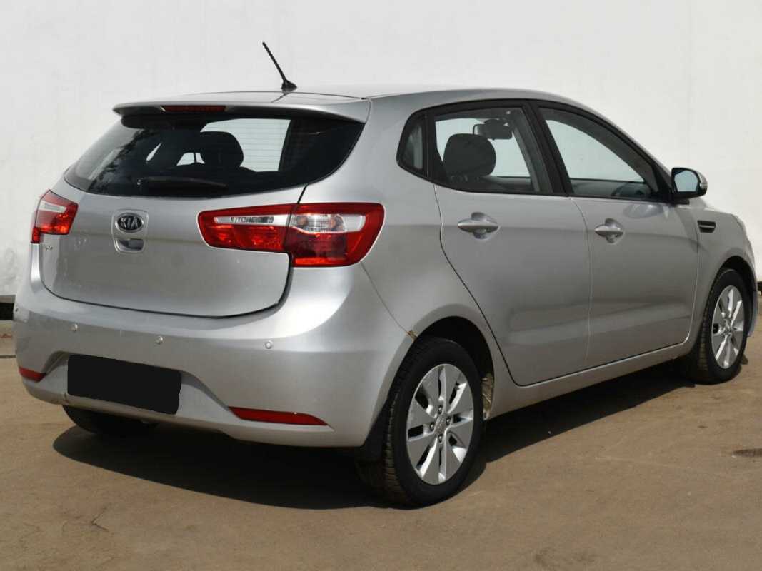 Kia Rio с пробегом — 2012 год. Фото: #2