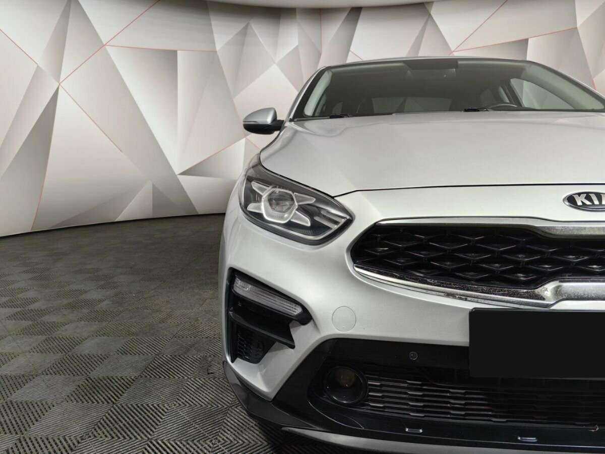 Kia Cerato с пробегом — 2019 год. Фото: #16