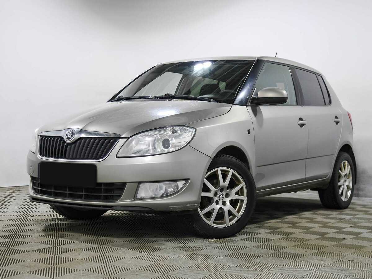 Skoda Fabia с пробегом — 2013 год. Посмотреть фото