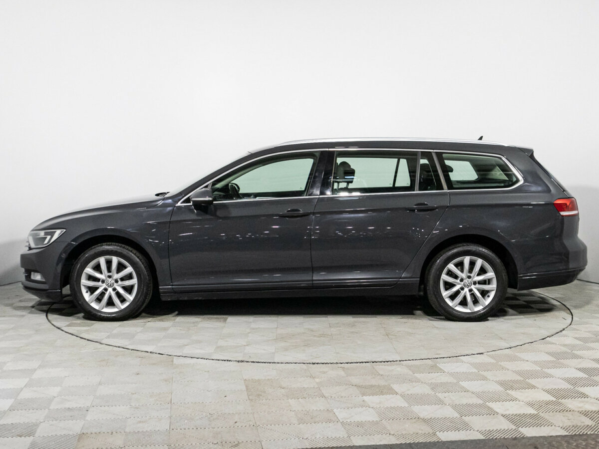 Volkswagen Passat с пробегом — 2019 год. Фото: #7