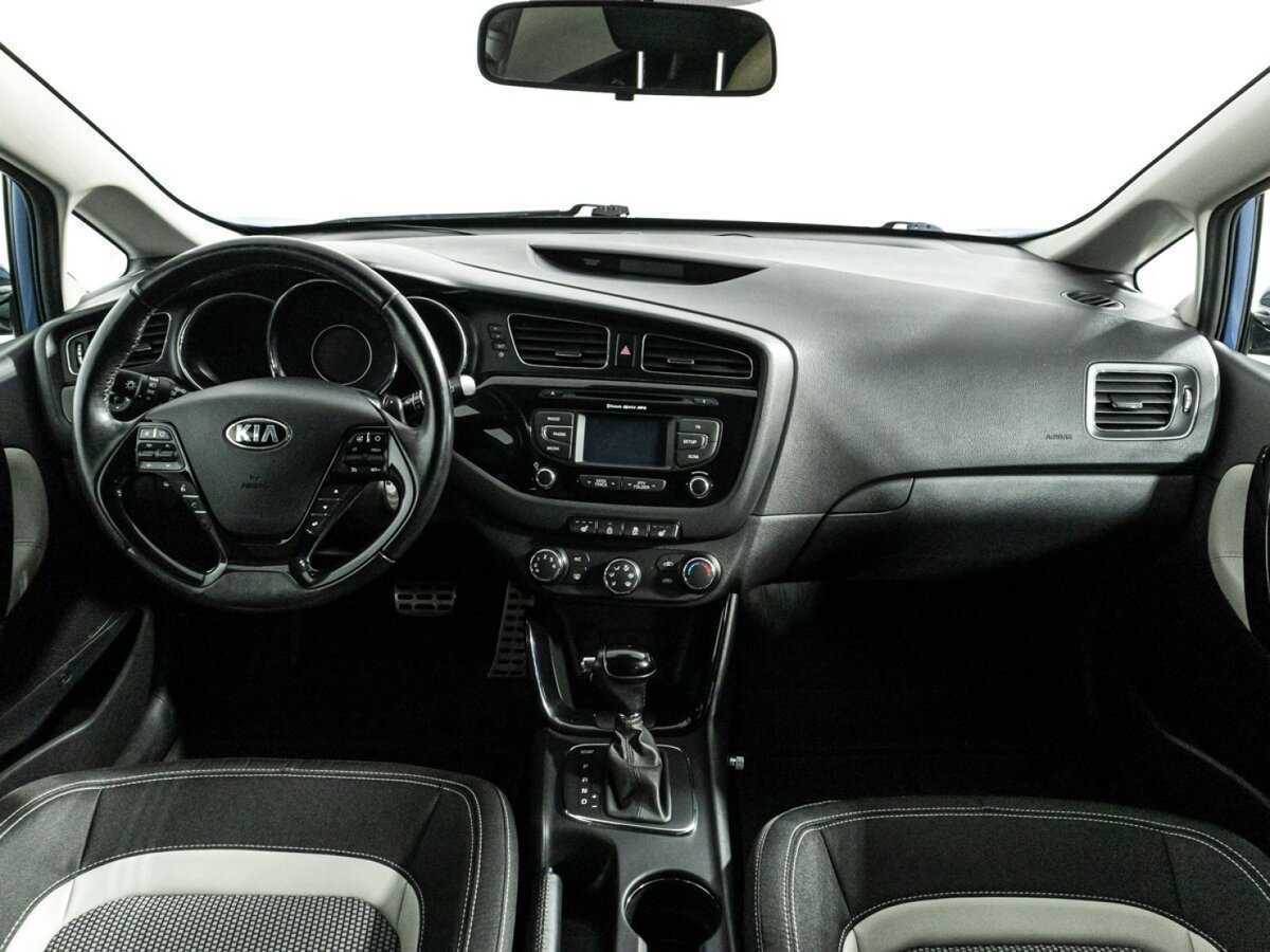 Kia Ceed с пробегом — 2014 год. Фото: #12