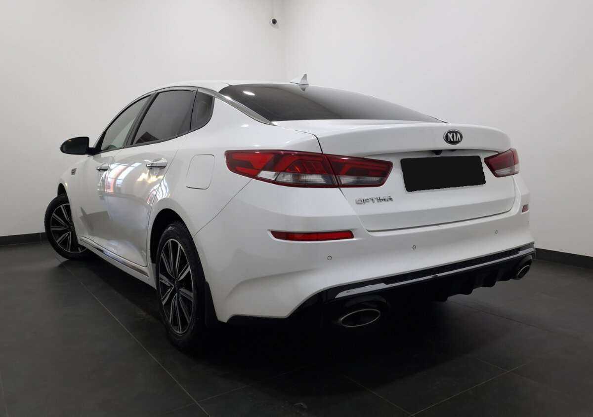 Kia Optima с пробегом — 2018 год. Фото: #3