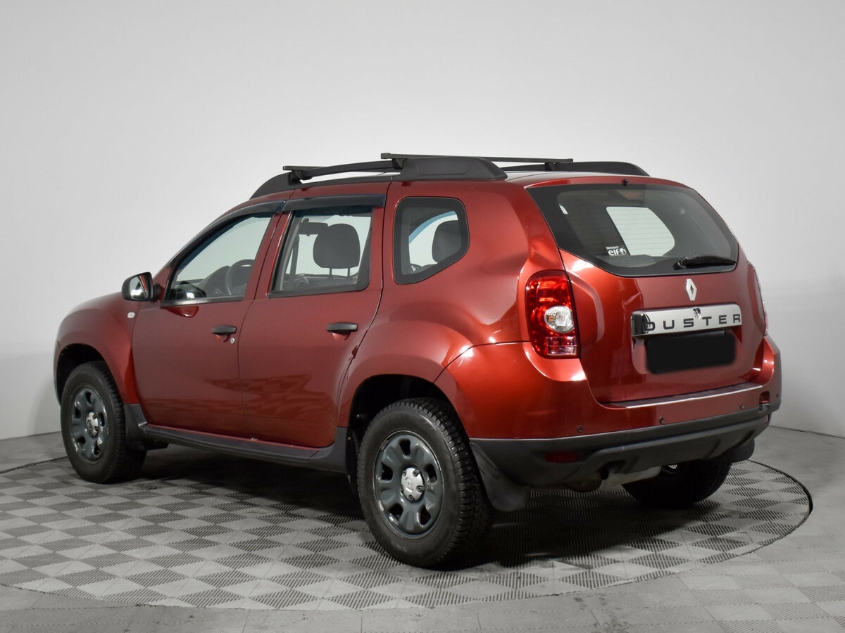 Renault Duster с пробегом — 2013 год. Фото: #6