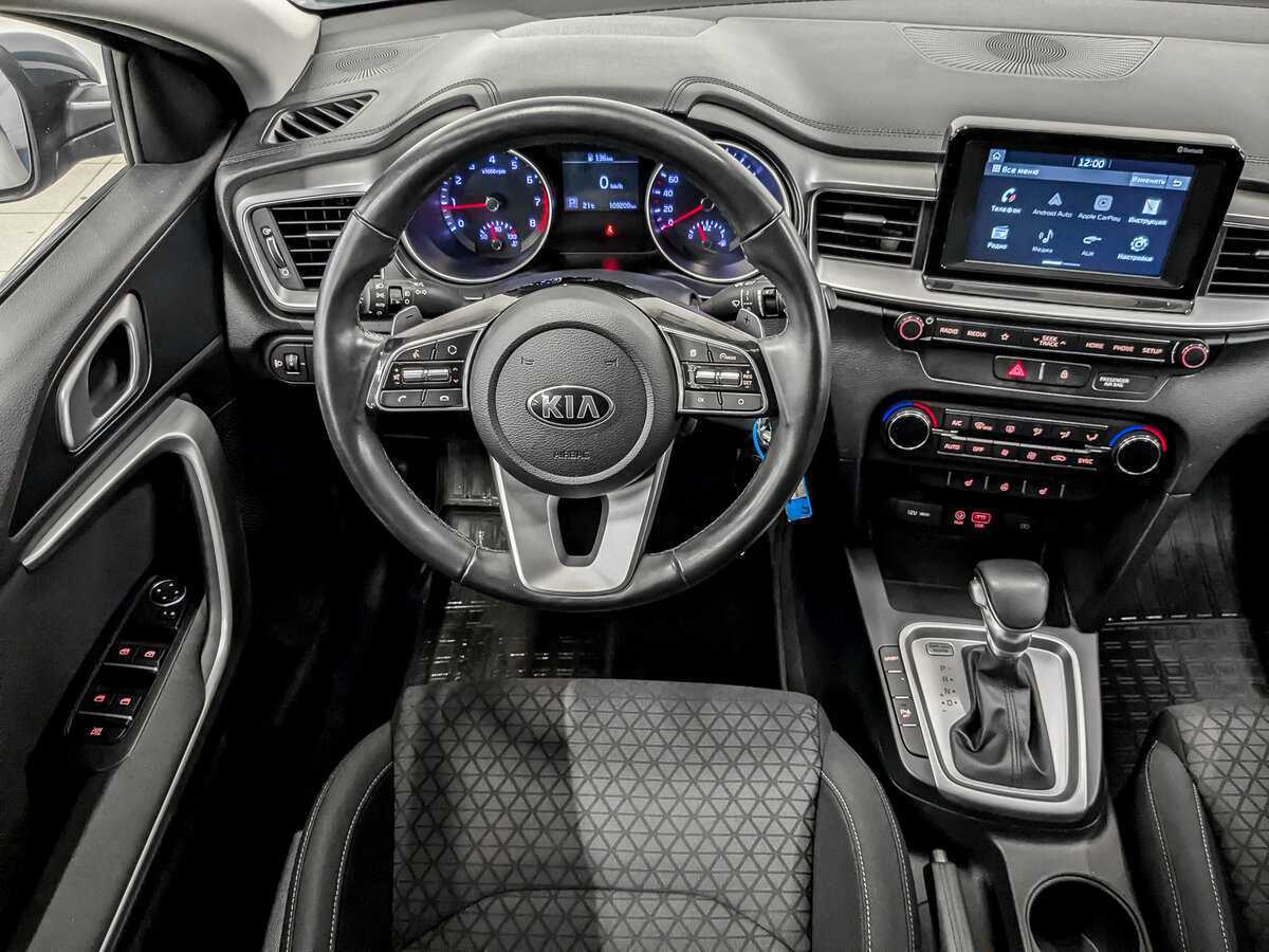 Kia Ceed с пробегом — 2019 год. Фото: #25