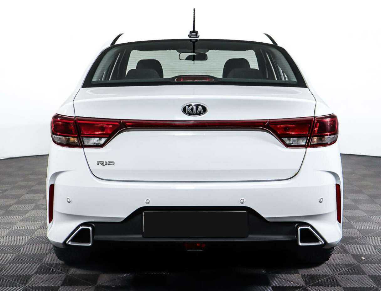 Kia Rio с пробегом — 2020 год. Фото: #5