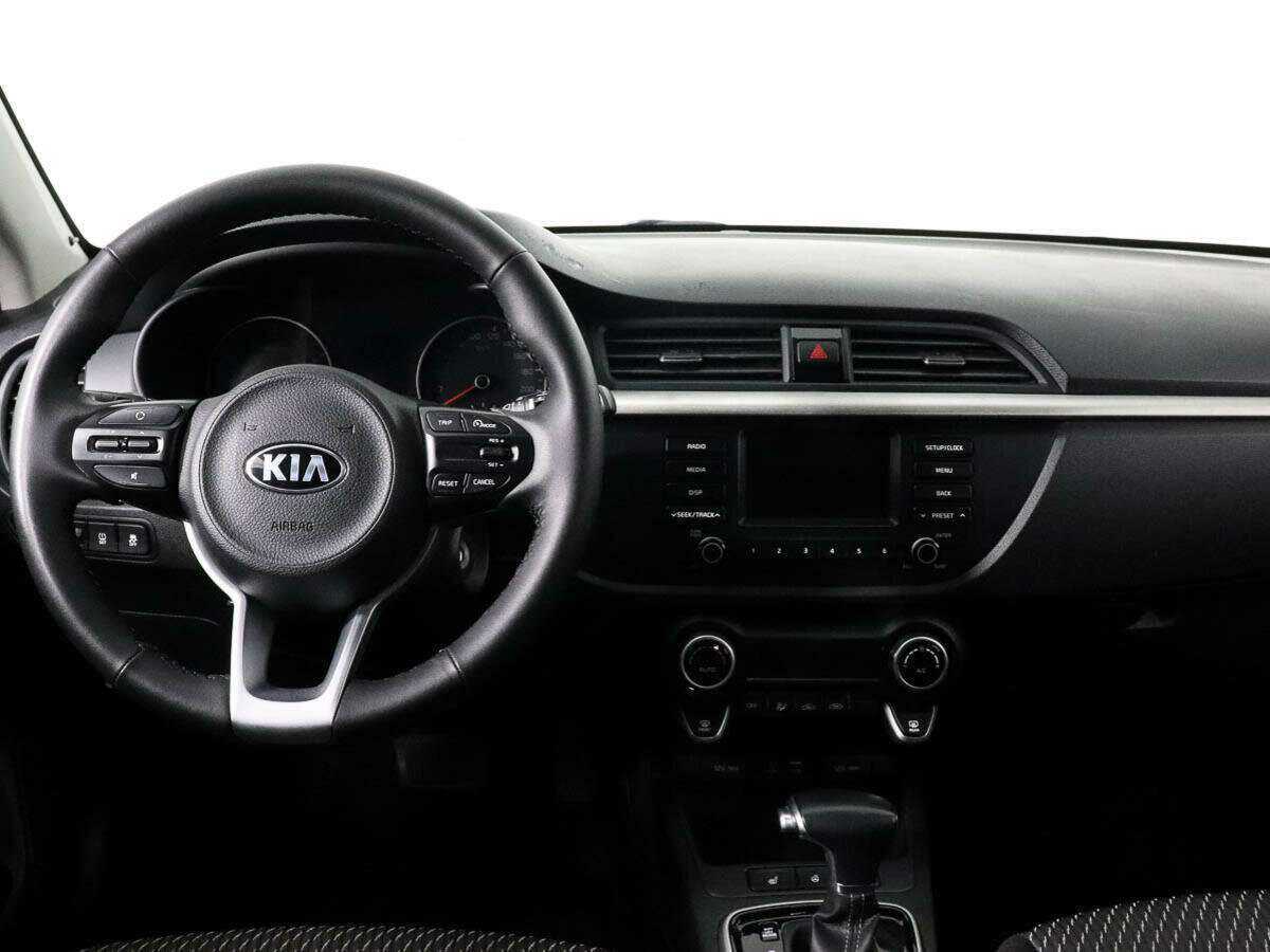 Kia Rio с пробегом — 2018 год. Фото: #9