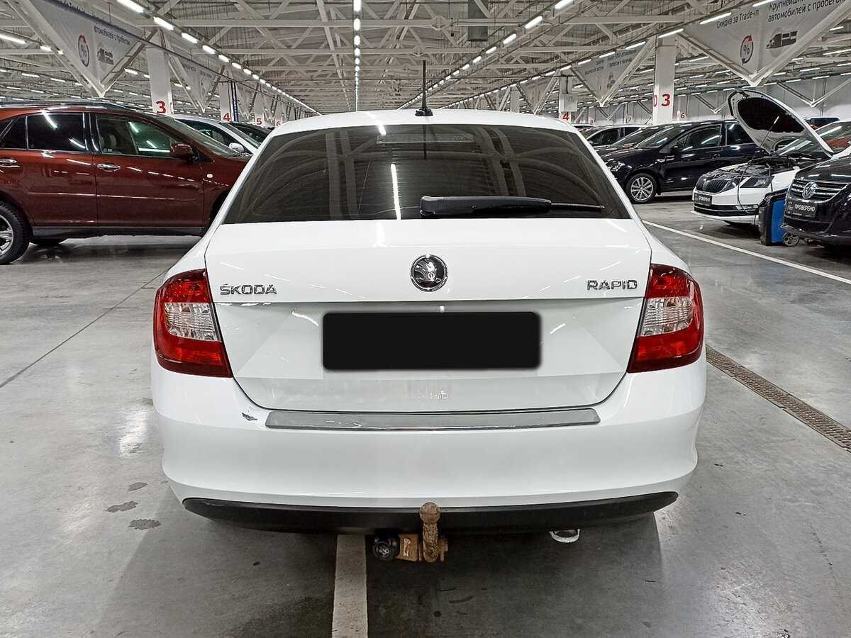 Skoda Rapid с пробегом — 2019 год. Фото: #5