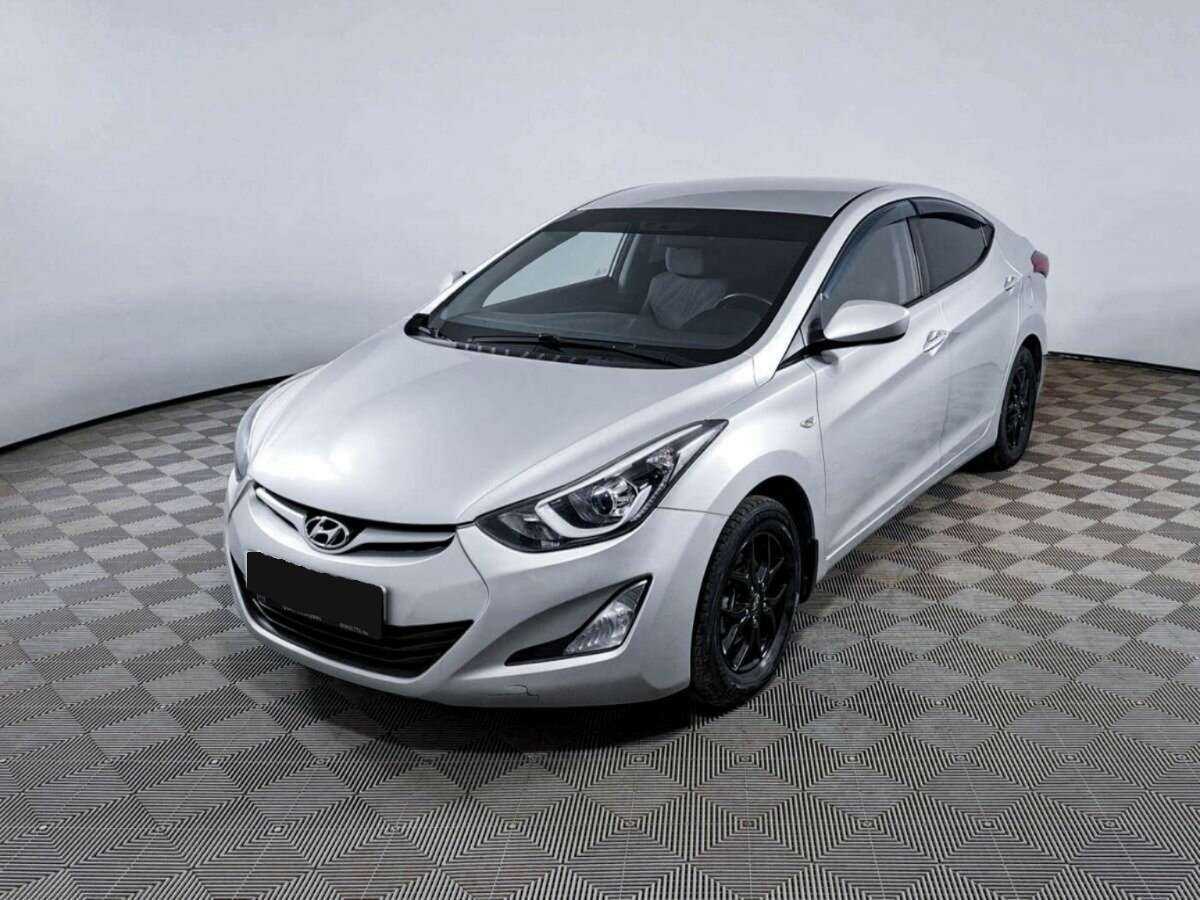 Hyundai Elantra с пробегом — 2015 год. Посмотреть фото