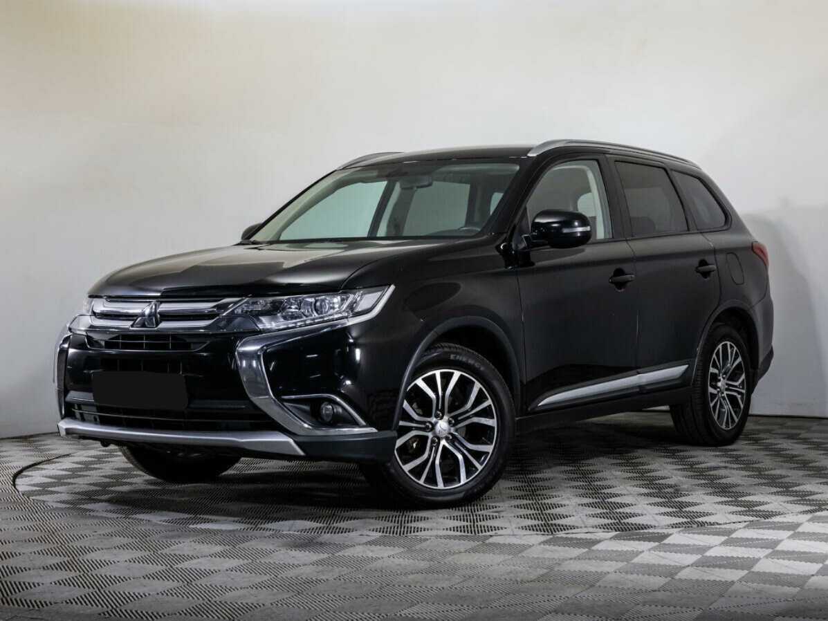 Mitsubishi Outlander с пробегом — 2017 год. Фото: #0
