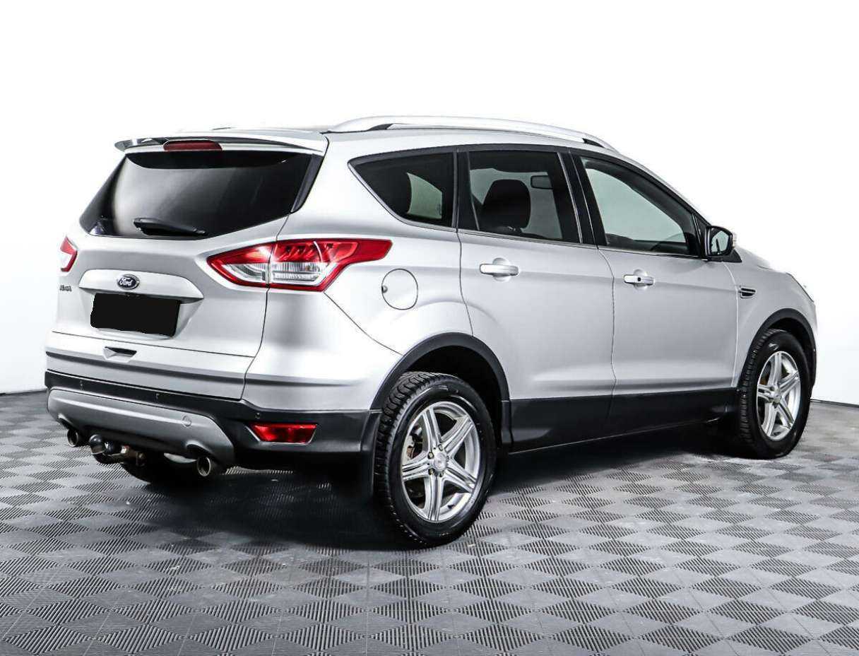 Ford Kuga с пробегом — 2013 год. Фото: #4