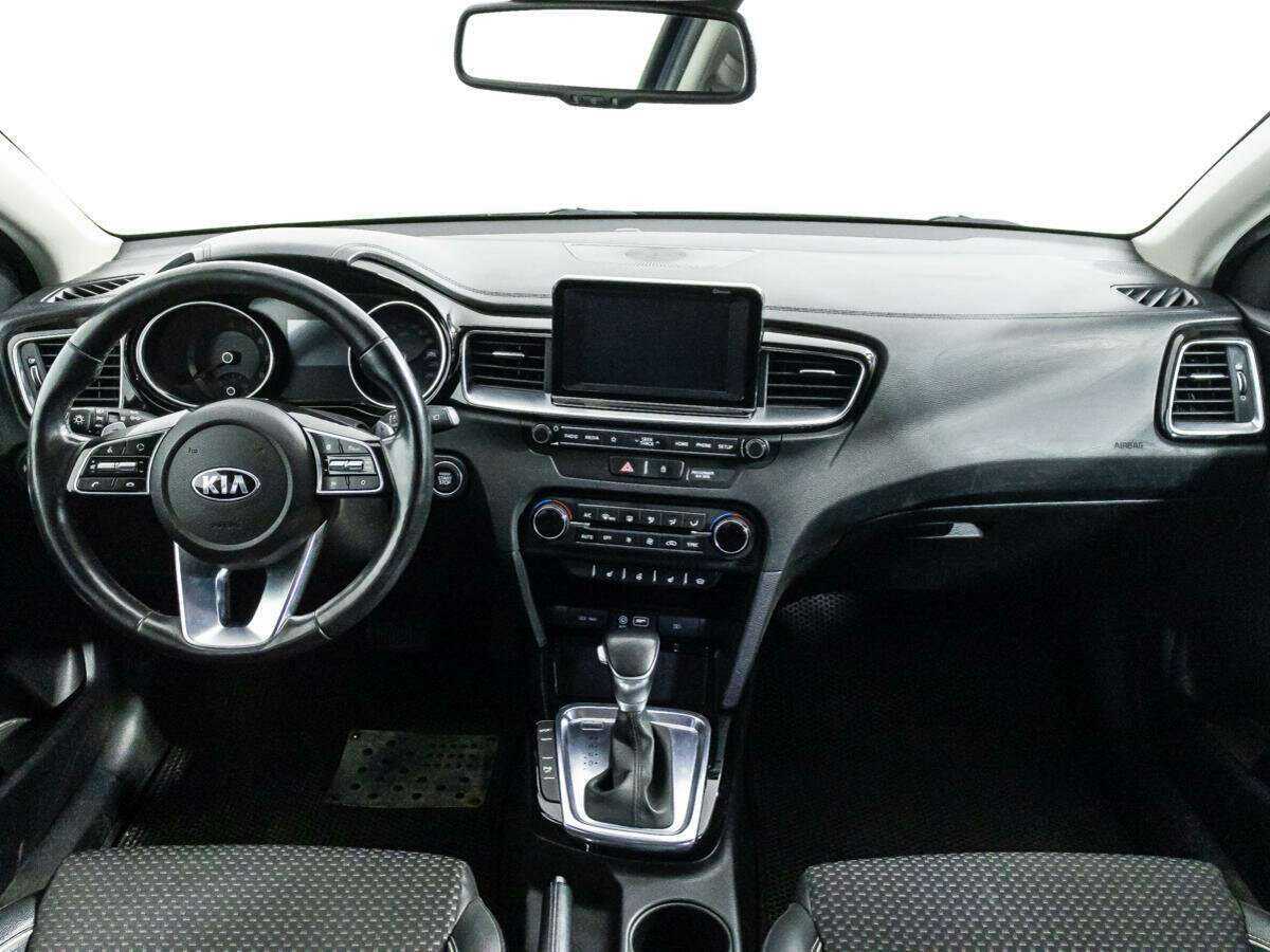 Kia Ceed с пробегом — 2019 год. Фото: #12