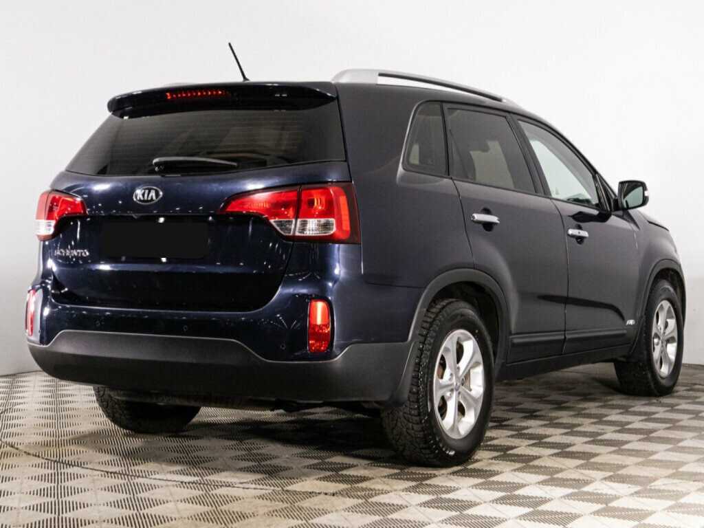 Kia Sorento с пробегом — 2017 год. Фото: #4