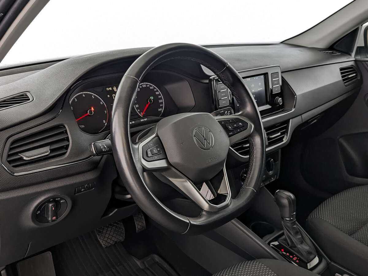 Volkswagen Polo с пробегом — 2021 год. Фото: #7