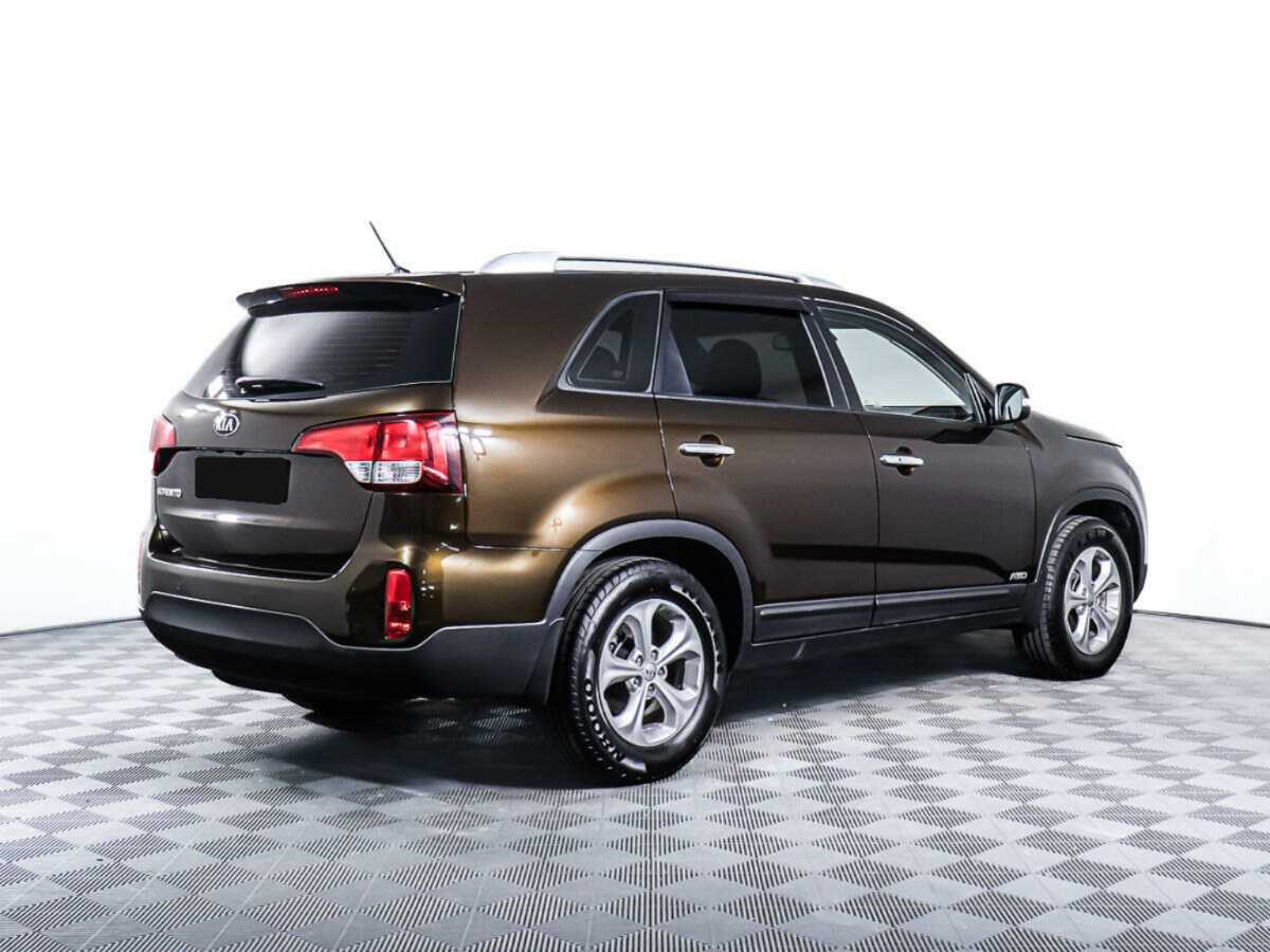 Kia Sorento с пробегом — 2013 год. Фото: #3