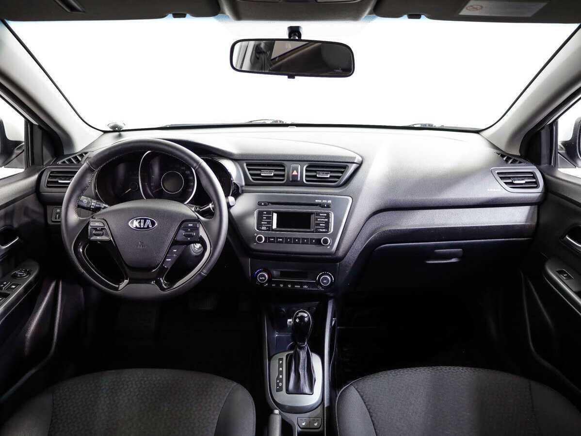 Kia Rio с пробегом — 2016 год. Фото: #8
