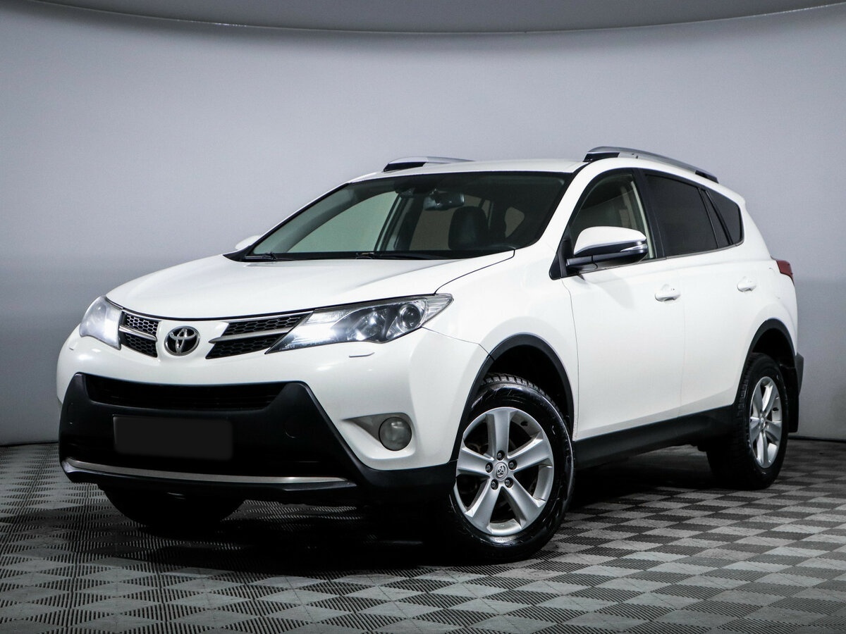 Toyota RAV4 с пробегом — 2013 год. Фото: #0