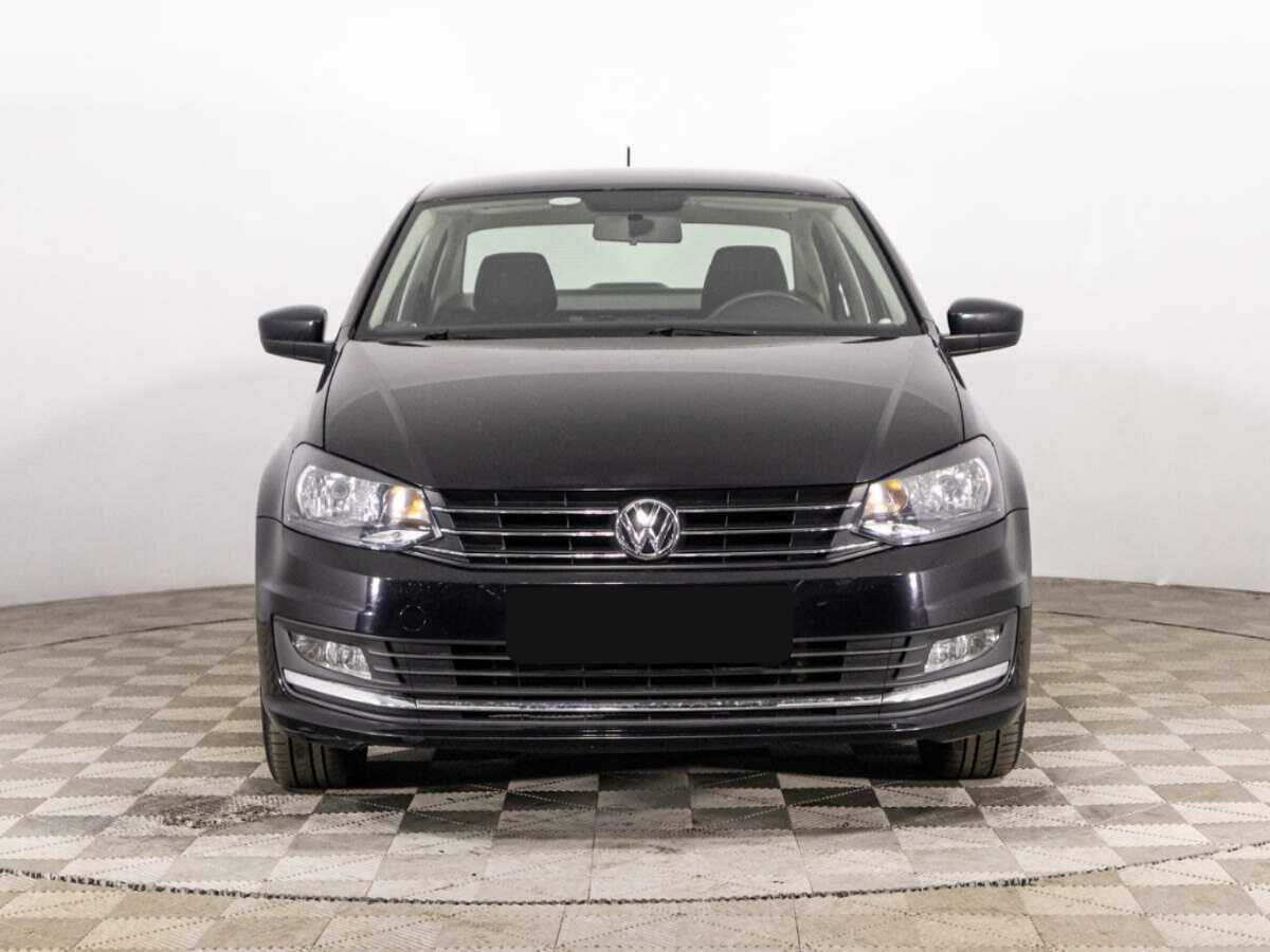Volkswagen Polo с пробегом — 2019 год. Фото: #1