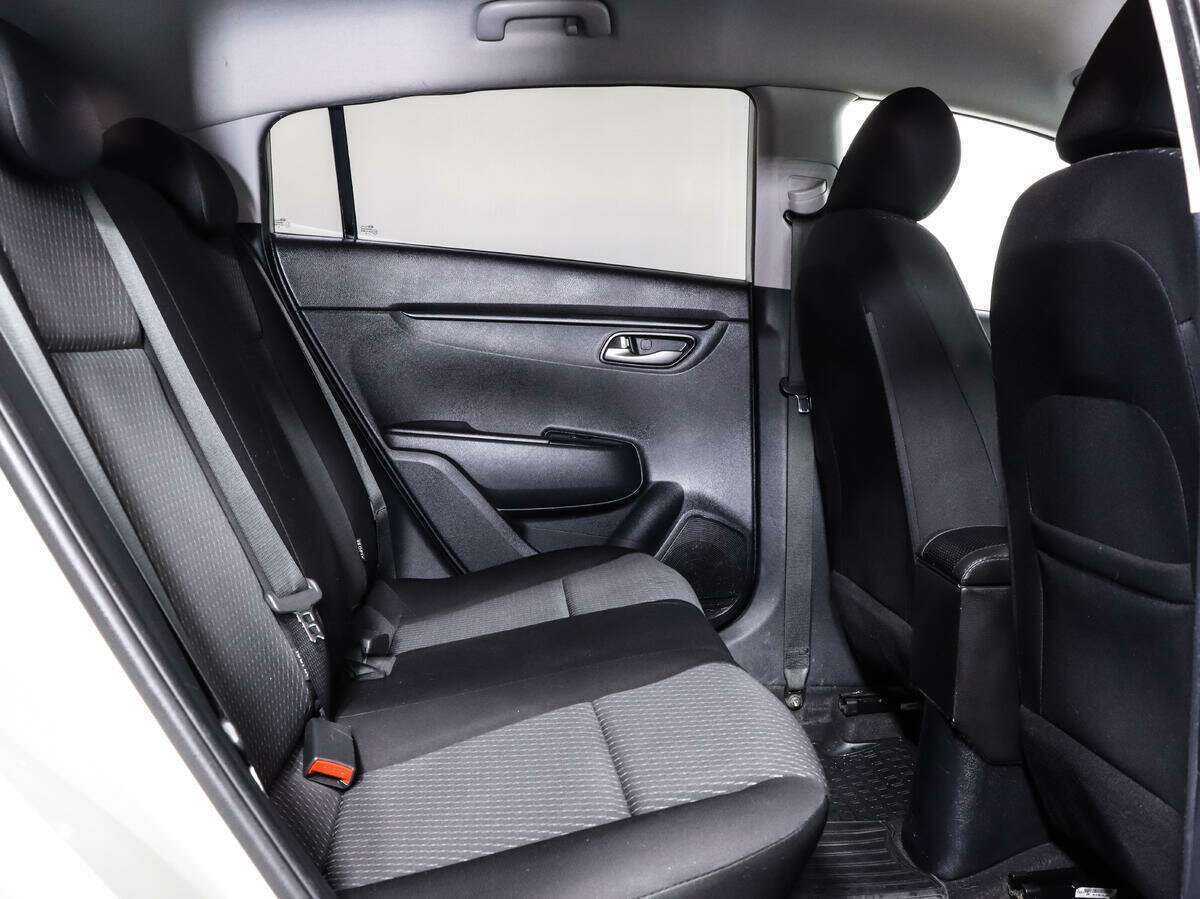 Kia Rio с пробегом — 2019 год. Фото: #14
