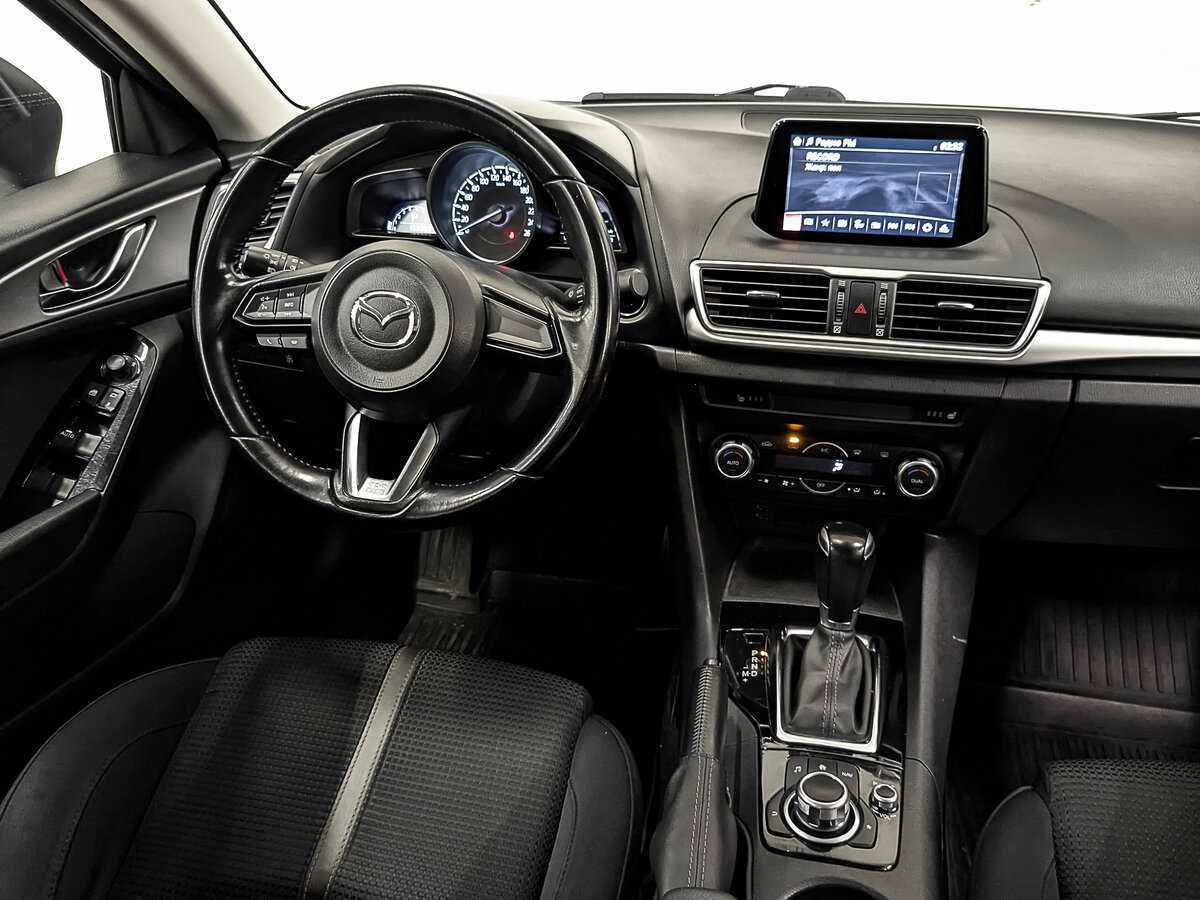 Mazda 3 с пробегом — 2018 год. Фото: #23