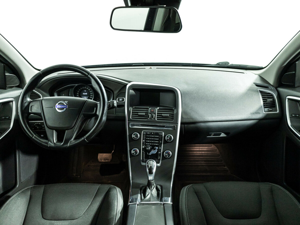 Volvo XC60 с пробегом — 2014 год. Фото: #12