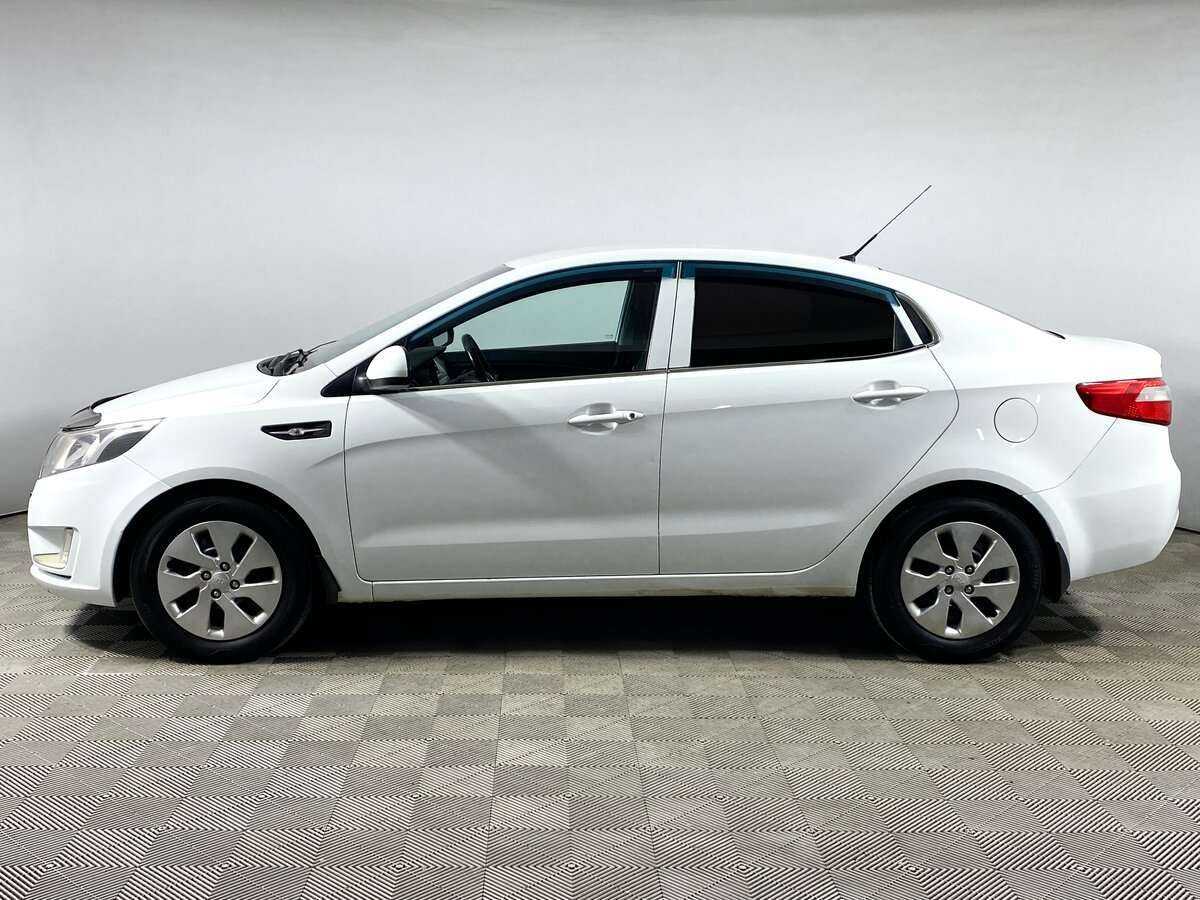 Kia Rio с пробегом — 2014 год. Фото: #7