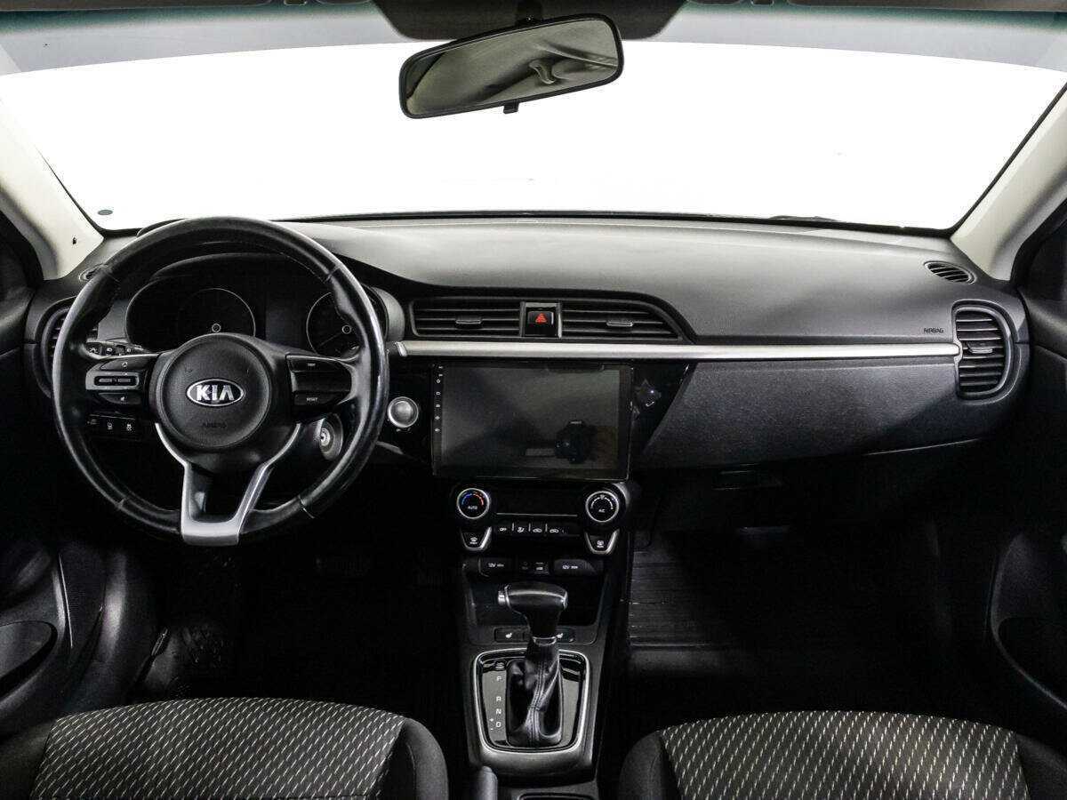 Kia Rio с пробегом — 2017 год. Фото: #13