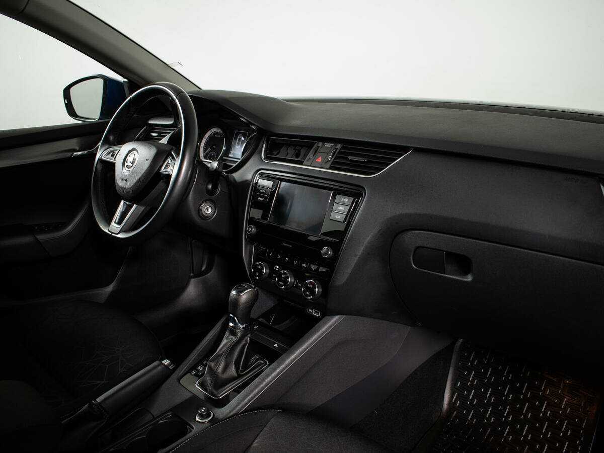 Skoda Octavia с пробегом — 2019 год. Фото: #8