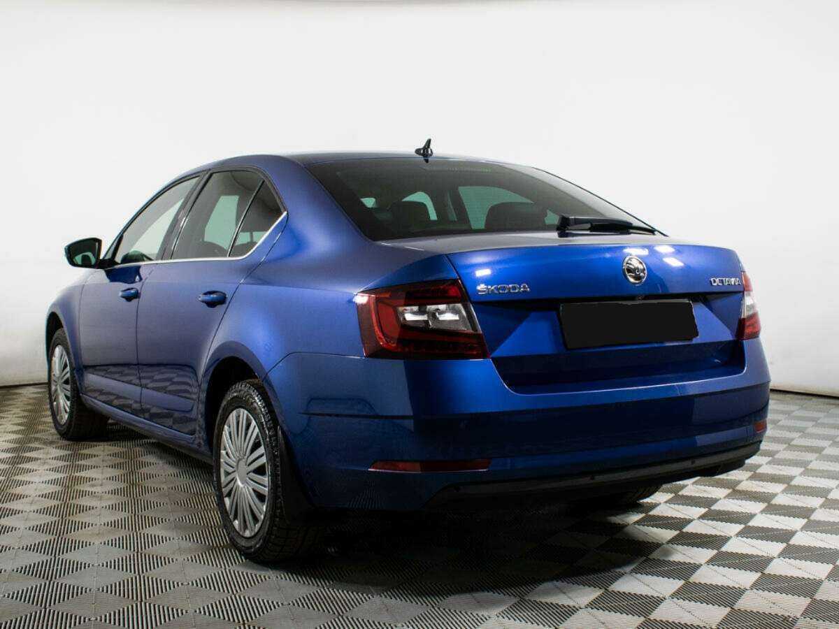 Skoda Octavia с пробегом — 2020 год. Фото: #6
