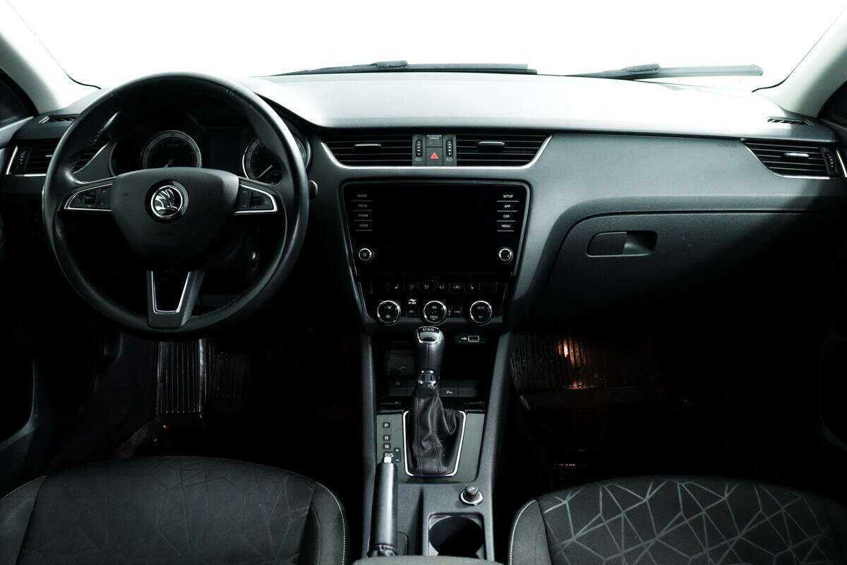 Skoda Octavia с пробегом — 2019 год. Фото: #9