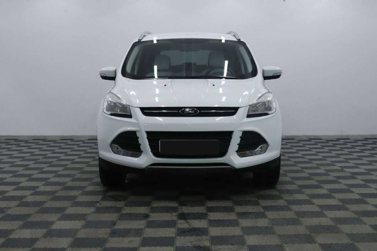 Ford Kuga с пробегом — 2016 год. Фото: #4