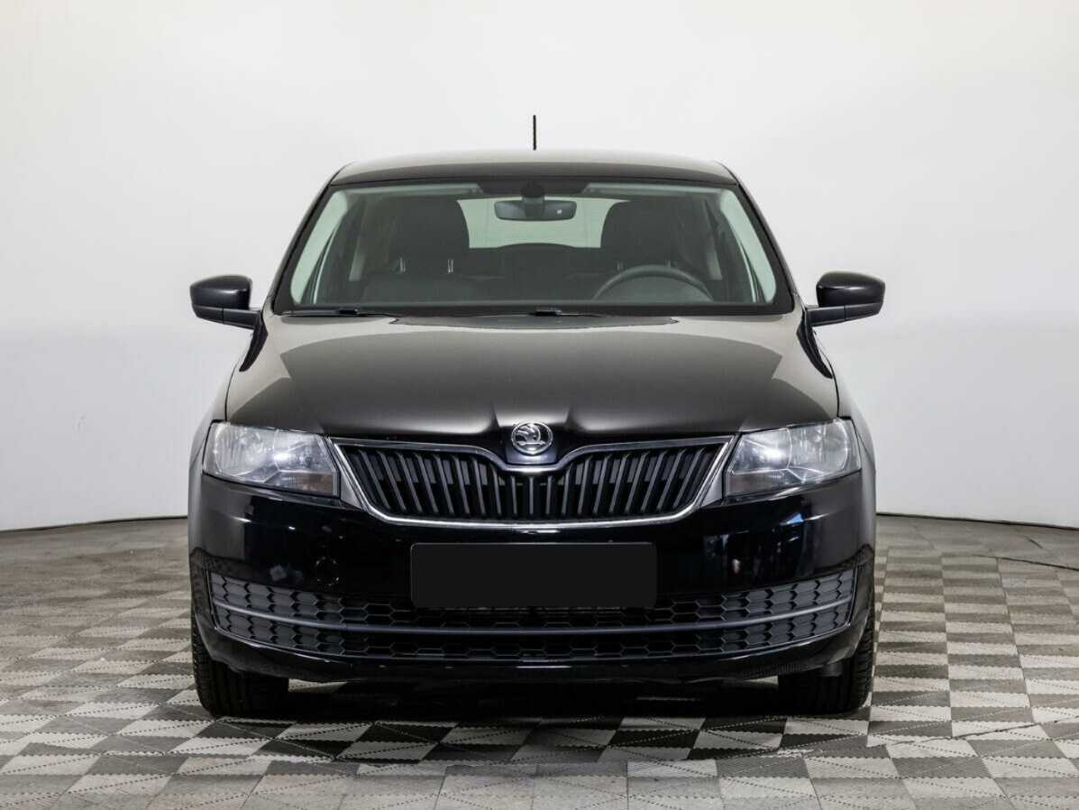 Skoda Rapid с пробегом — 2016 год. Фото: #1