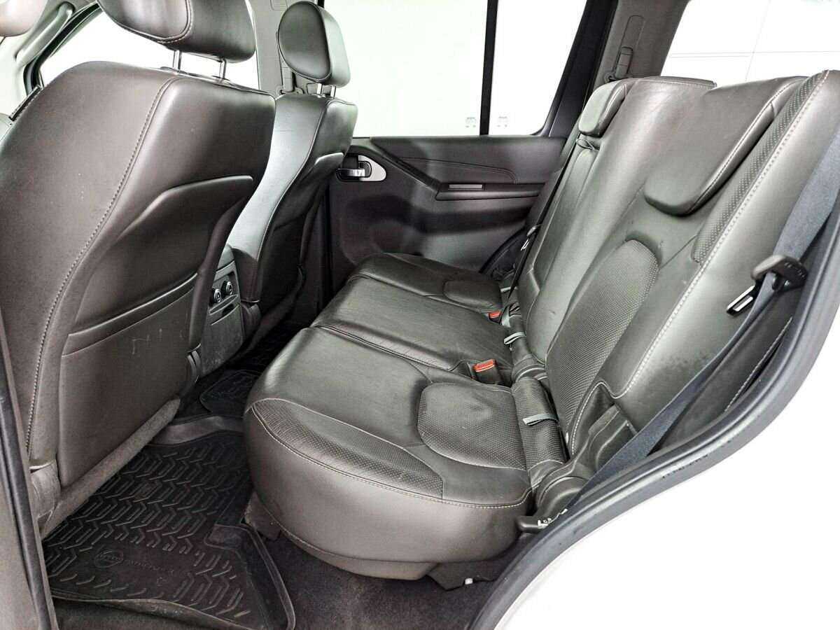 Nissan Pathfinder с пробегом — 2014 год. Фото: #8
