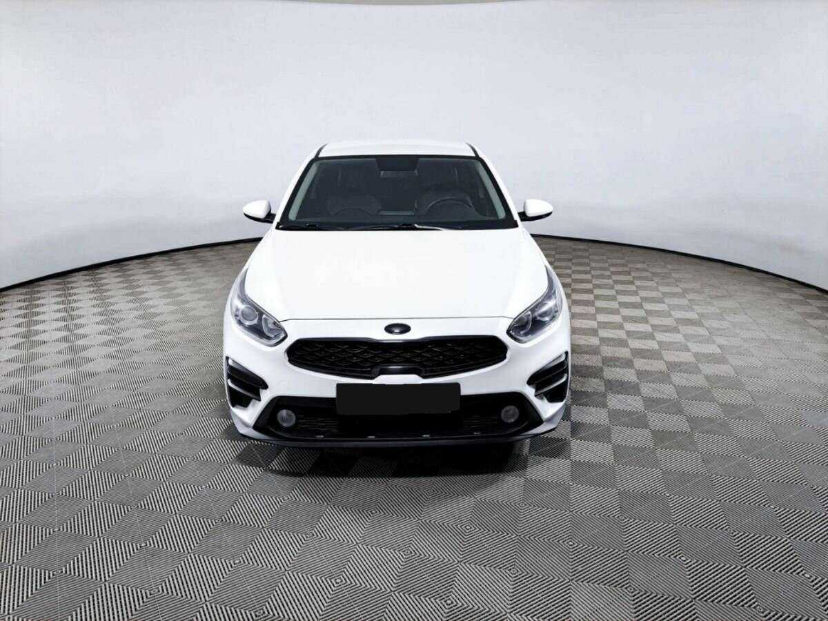 Kia Cerato с пробегом — 2018 год. Фото: #1