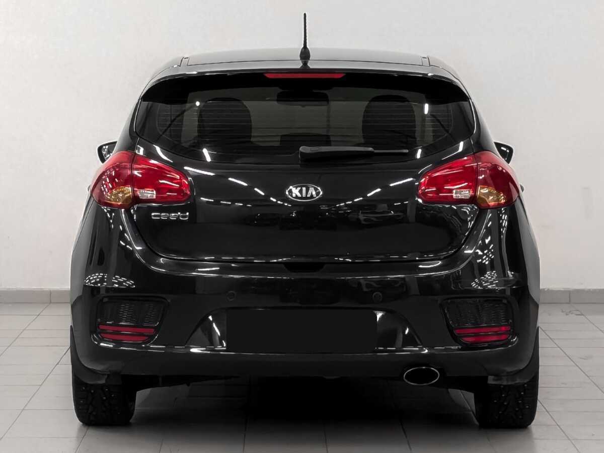 Kia Ceed с пробегом — 2015 год. Фото: #5