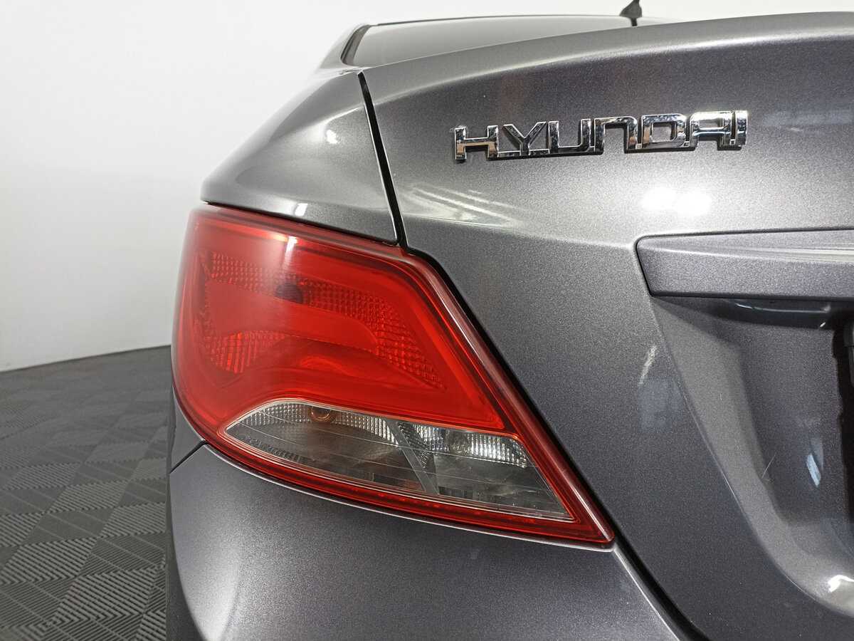 Hyundai Solaris с пробегом — 2015 год. Фото: #8