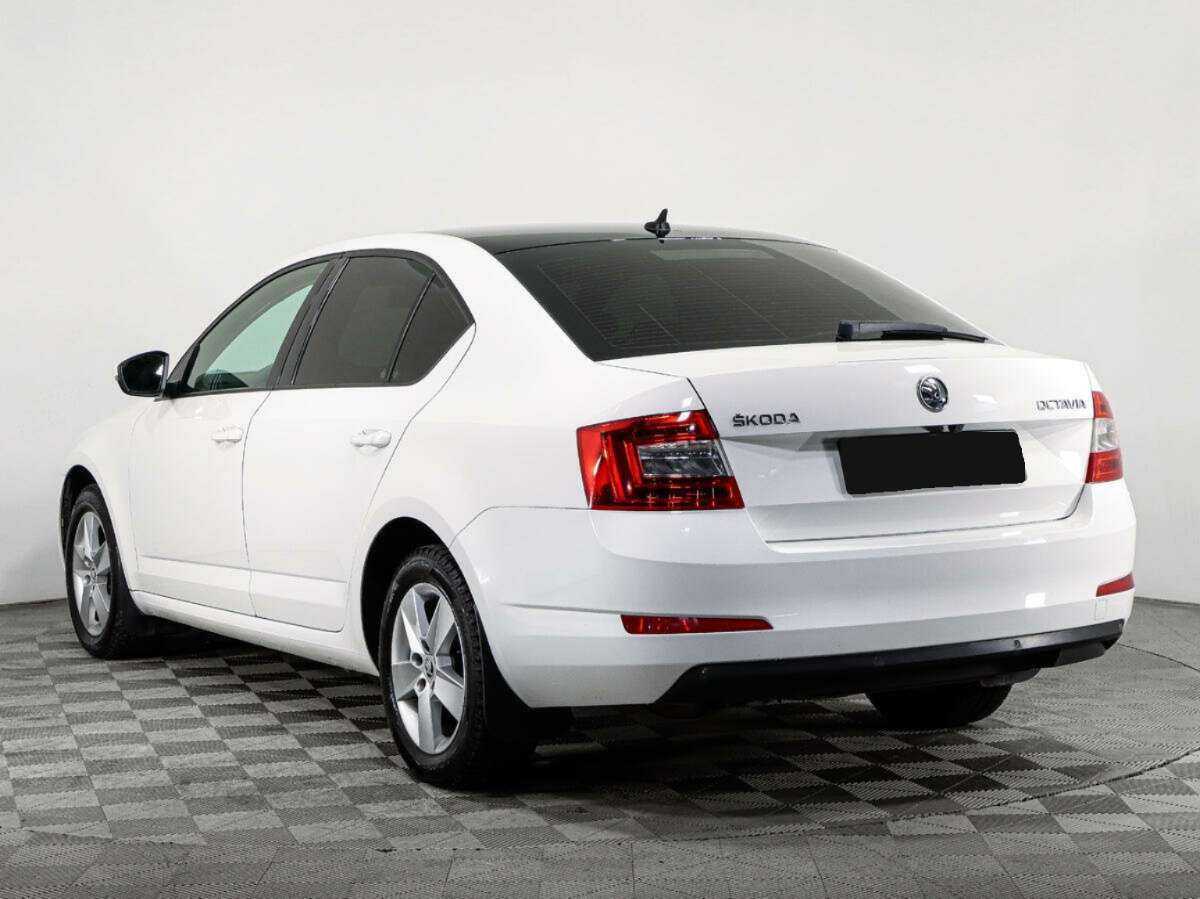Skoda Octavia с пробегом — 2013 год. Фото: #6