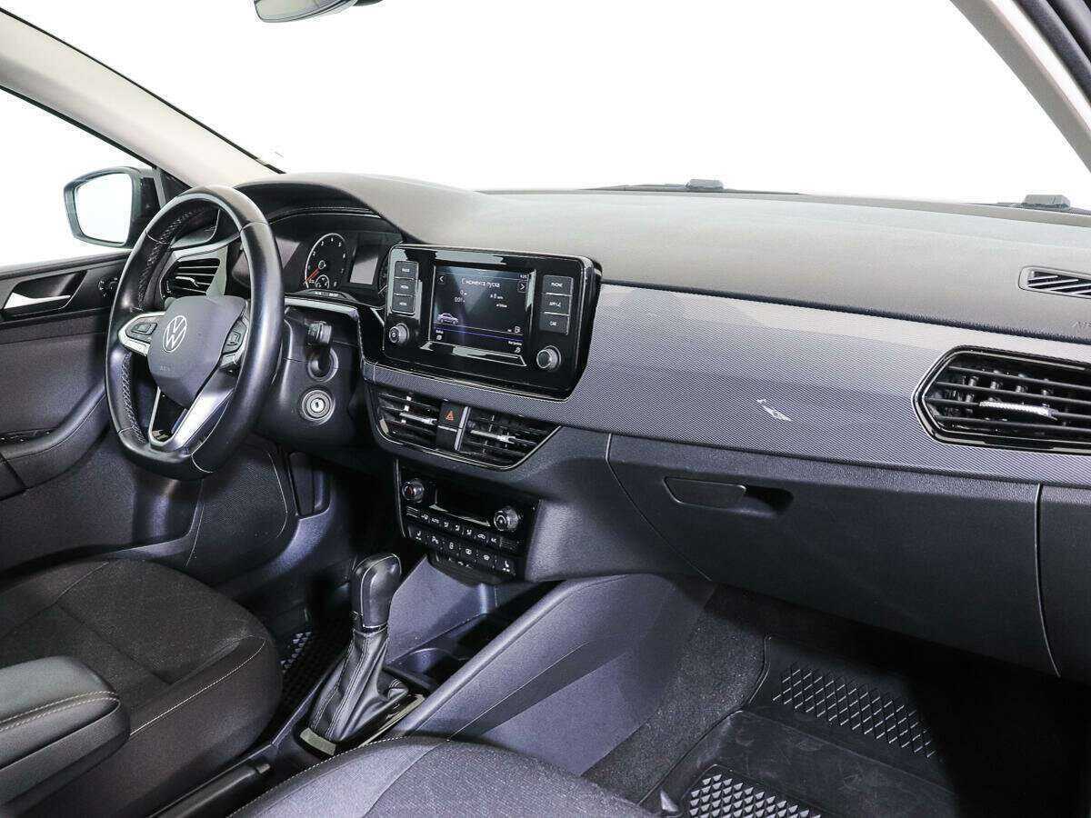 Volkswagen Polo с пробегом — 2020 год. Фото: #8