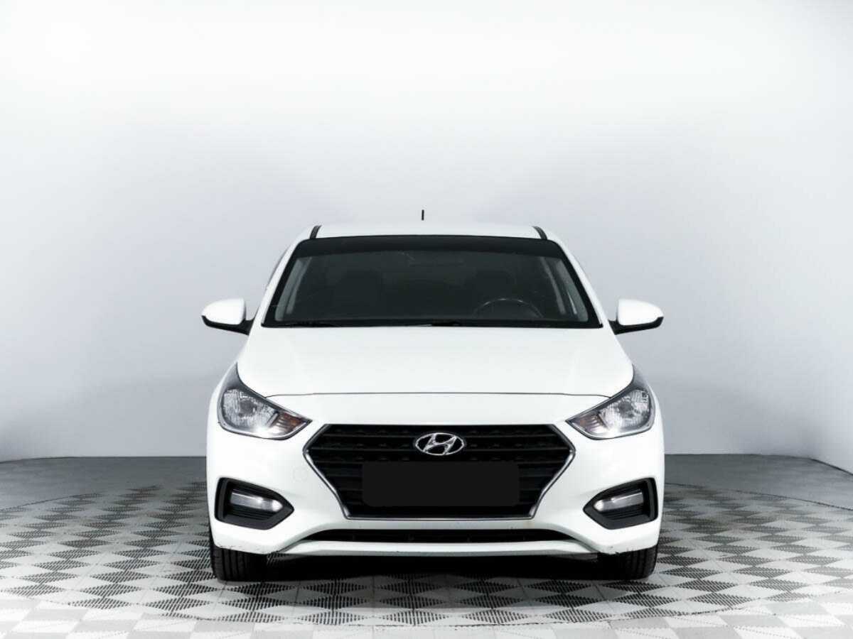 Hyundai Solaris с пробегом — 2020 год. Фото: #2