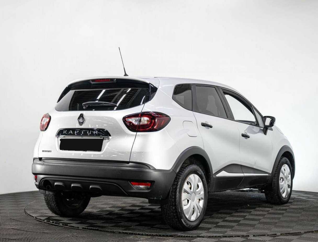 Renault Kaptur с пробегом — 2018 год. Фото: #5