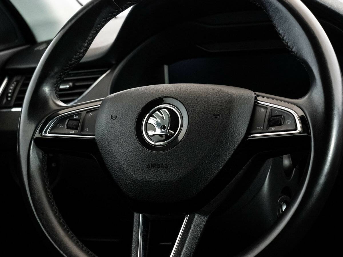 Skoda Octavia с пробегом — 2019 год. Фото: #12