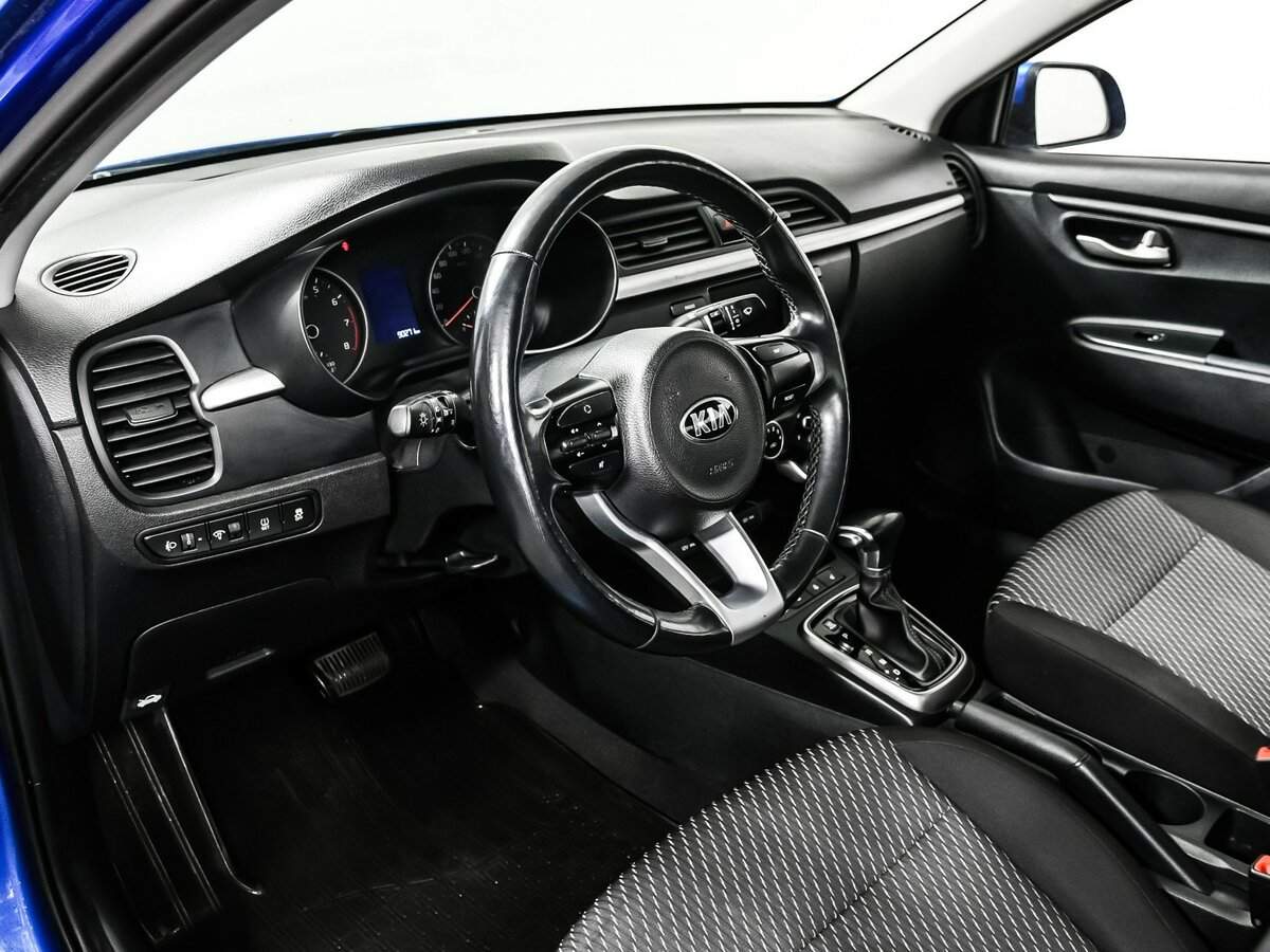Kia Rio с пробегом — 2018 год. Фото: #12