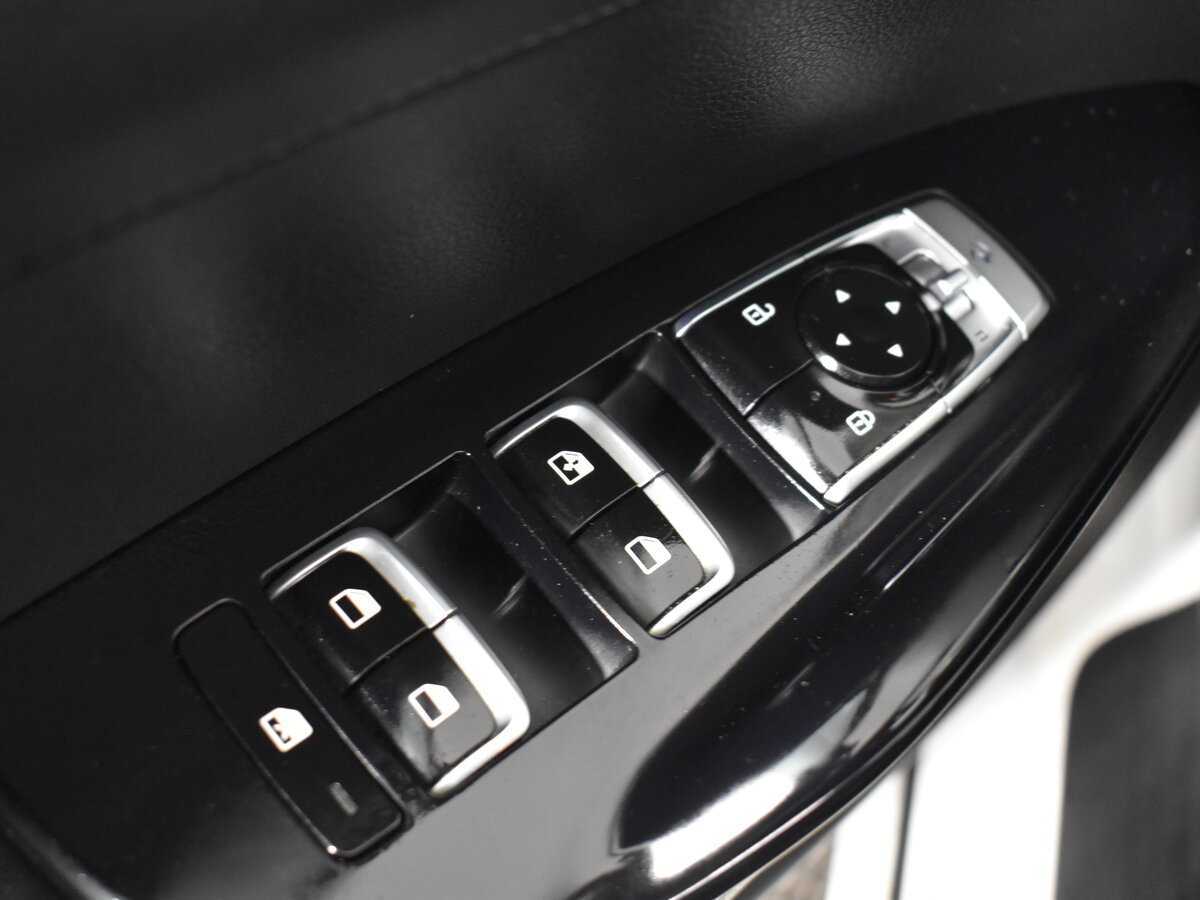 Kia K5 с пробегом — 2020 год. Фото: #6