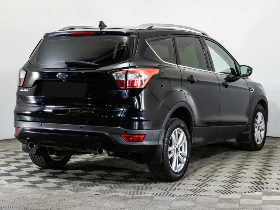Ford Kuga с пробегом — 2018 год. Фото: #3