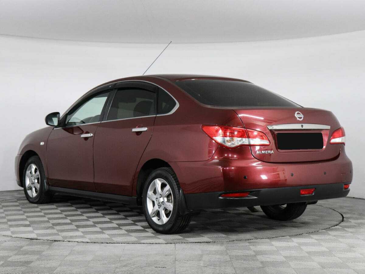 Nissan Almera с пробегом — 2013 год. Фото: #5