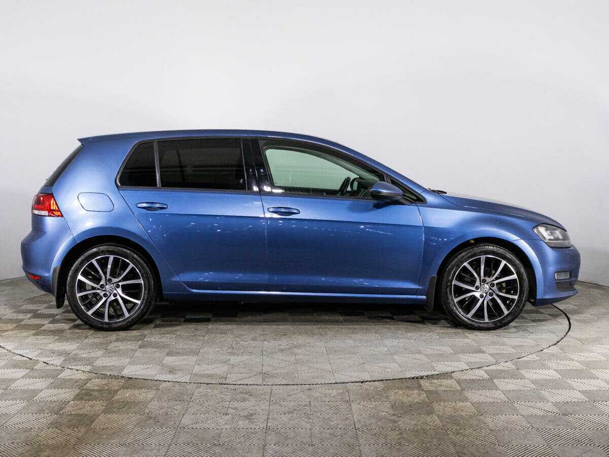 Volkswagen Golf с пробегом — 2012 год. Фото: #3