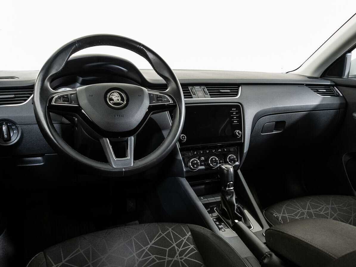 Skoda Octavia с пробегом — 2019 год. Фото: #9