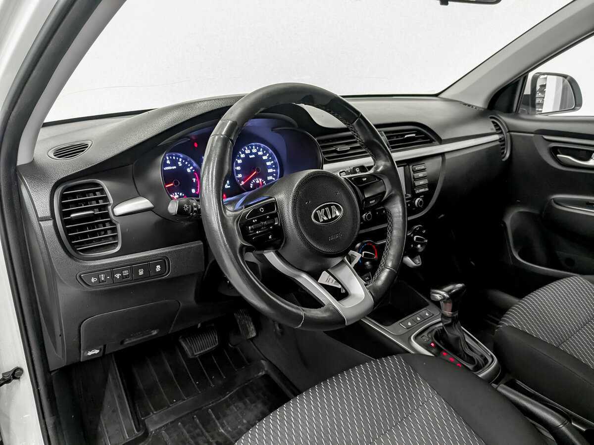 Kia Rio с пробегом — 2020 год. Фото: #15