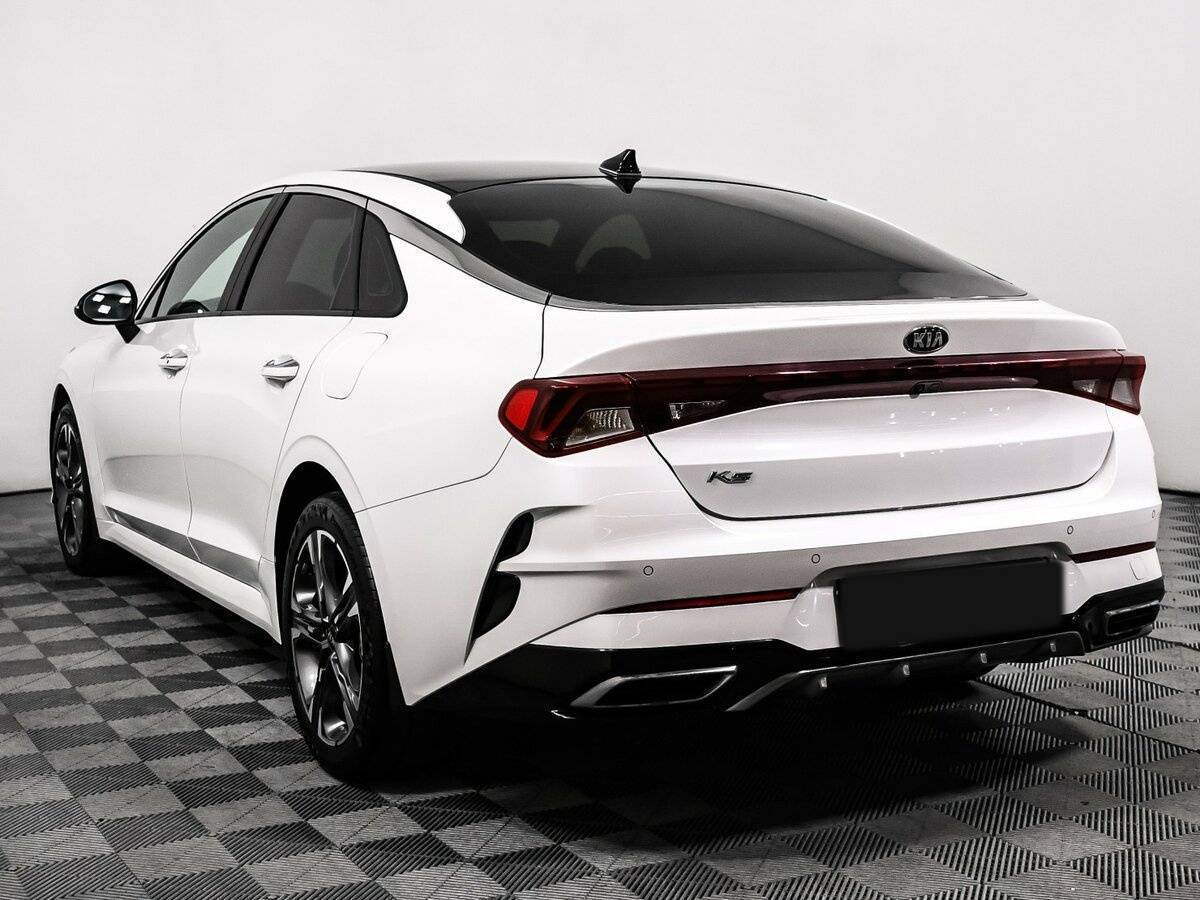 Kia K5 с пробегом — 2020 год. Фото: #6
