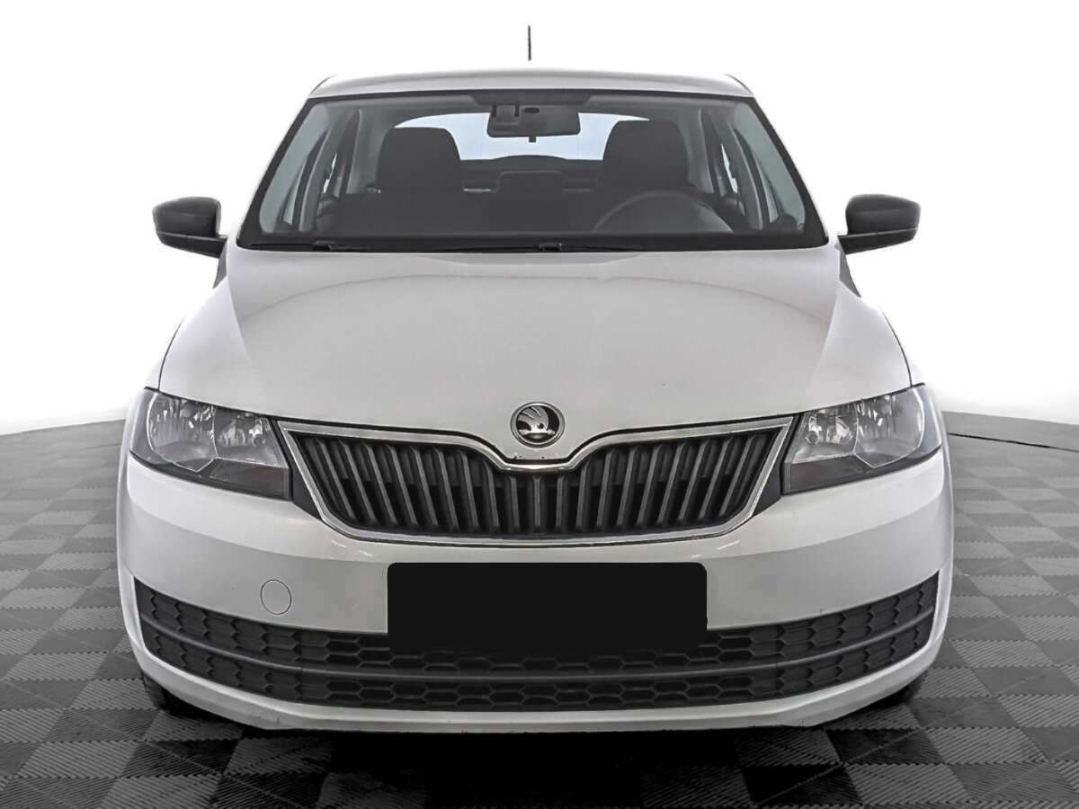 Skoda Rapid с пробегом — 2017 год. Фото: #1